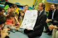 28/05/2015 - Alfonso Alonso visita un centro de Save the Children en Madrid