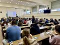 04/07/2025 - Sanidad aportará cerca de 27 millones el próximo curso a las universidades públicas para financiar 1.783 plazas de Medicina