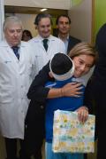 24/12/2013 - Ana Mato visita la Unidad Pediátrica del Hospital Universitario Río Hortega de Valladolid
