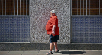 Flickr Persona obesa caminando